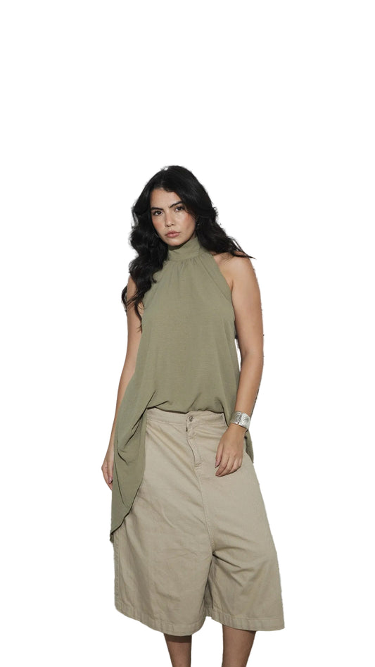 Flow halter top